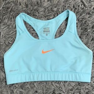 nike sports bra